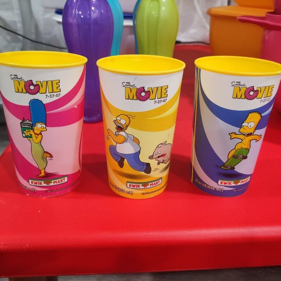 Simpsons Movie Kwik-Mart Slurpee plastic cups Homer Maggie Bart - Picture 1 of 5